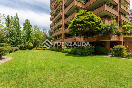 Hermosa Vista Oriente 4 Dorm.4 Baños 3 Est Las Condes