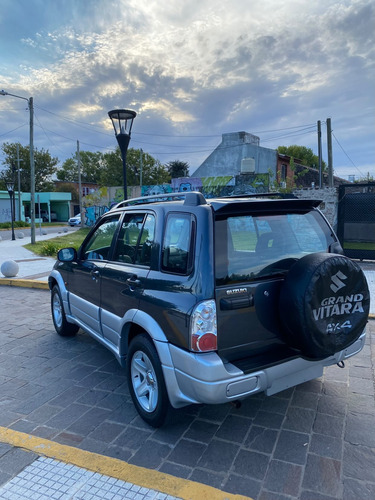 Suzuki Grand Vitara 2.0 I Mt