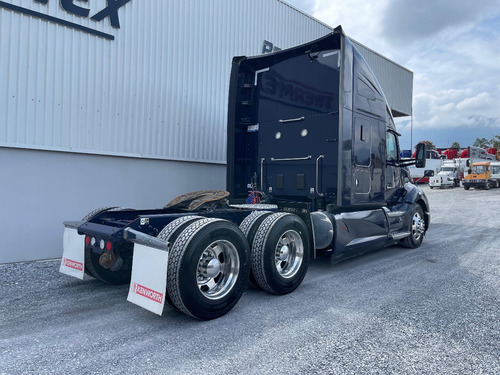 Tractocamion Kenworth T680 76