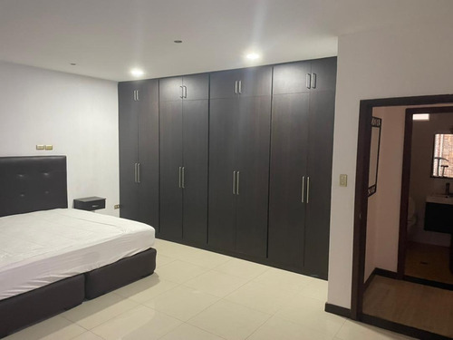 Imagen 24 de 30 de Yosmar & Fernando Vende Apartamento En El Parral Res Castellana , Valencia, Carabobo