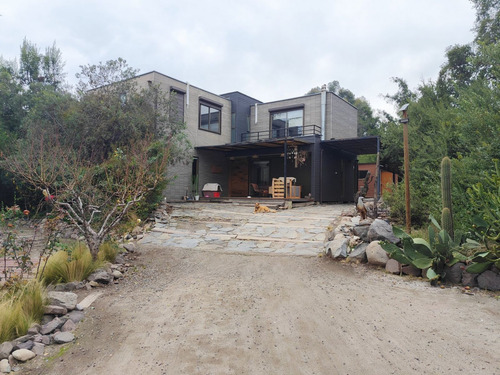 La Casa De Tus Sueños En Pirque/ Rinconada Del Principal