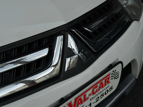 Mitsubishi Pajero 3.5 HPE 4X4 7 LUGARES V6 24V FLEX 4P AUTOMÁTICO