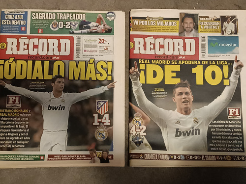 Dos Periódicos Récord Ronaldo En El Real Madrid