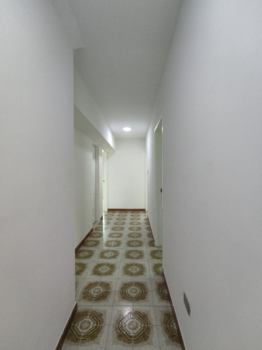 Apartamento En La Trigaleña Baja, Valencia Residencia Futuro Inmobiliaria Maggi 2107