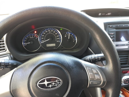 Subaru Forester 2.0 2010