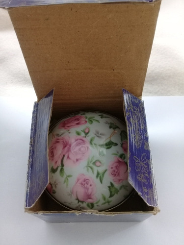Imagen 7 de 7 de Joyero Porcelana, Blanco Con Diseños Florales De Rosas Rosas