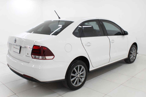 Imagen 5 de 15 de Volkswagen Vento 2020 4 Cilindros
