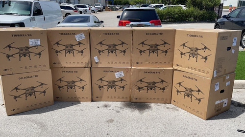 Imagen 8 de 9 de Drone Fumigador Dji Agras Kit T10 40h/día 10 Litros