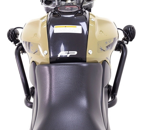 Imagen 3 de 6 de Protector De Carenaje Defensa Yamaha Xtz 150 Fire Parts