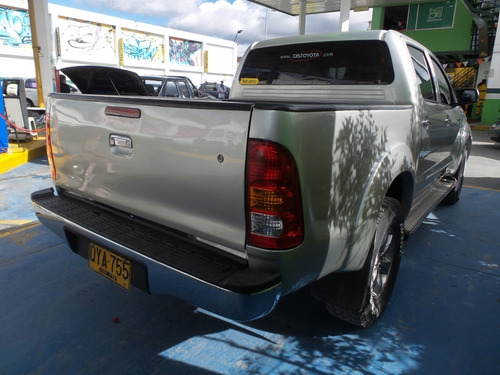 Toyota Hilux 2.7 4x4