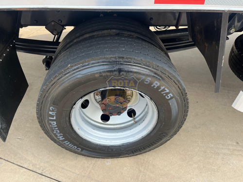 Iveco Tector 11-190 Caminhão 3/4 Com Baú Unico Dono