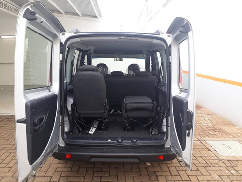Fiat Doblò 1.8 Mpi Essence 7l 16v Flex 4p Manual