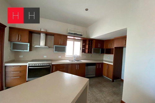 Imagen 4 de 23 de Casa En Venta Del Paseo Residencial Al Sur De Monterrey