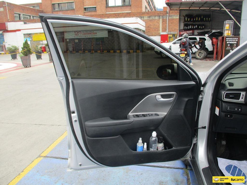 Kia Niro Hybrid 1600cc At Aa