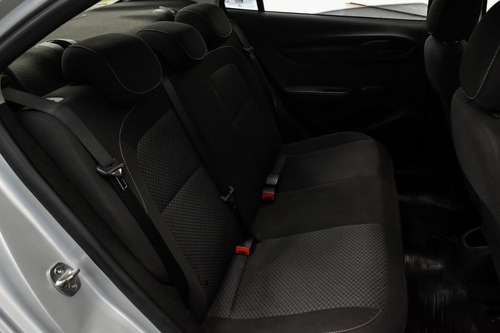 Imagen 6 de 15 de Chevrolet Onix 1.4 Joy Plus 2020 La Plata 041