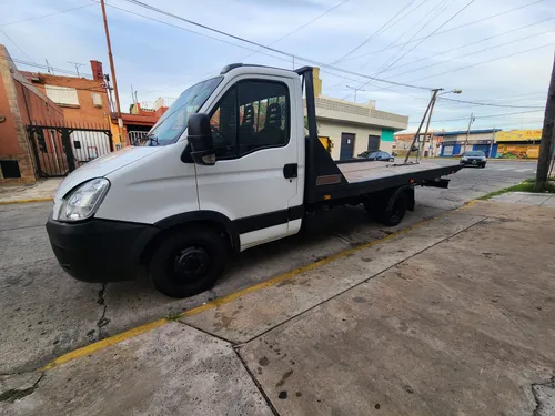 Iveco Daily 55c16 Paso 3750 Con Plancha Para Autos.