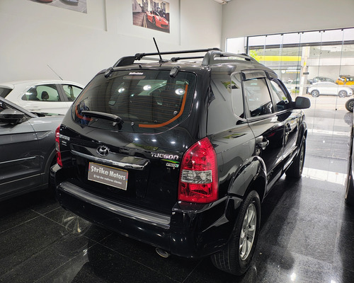 Hyundai Tucson 2.0 MPFI GLS 16V 143CV 2WD FLEX 4P AUTOMÁTICO