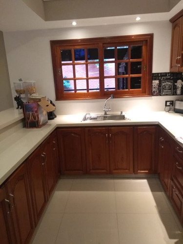 Imagen 4 de 26 de Excelente Casa A La Venta De 4 Ambientes C/ Cochera En San Miguel