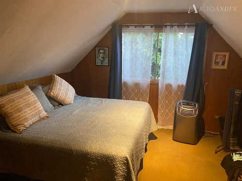 Casa En Venta De 5 Dorm. En Las Condes