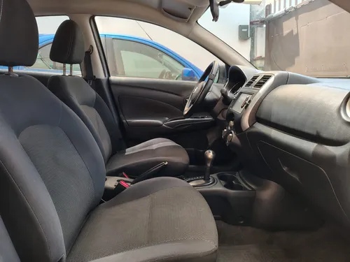Nissan Versa 1.6 Advance At