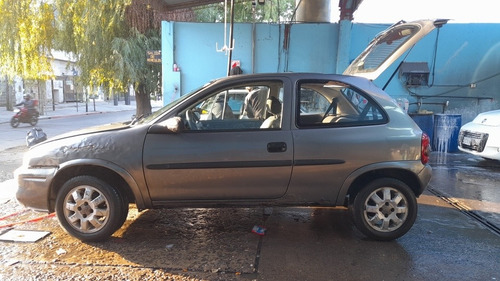Imagen 6 de 6 de Chevrolet Corsa Classic 2005 1.6 Gl