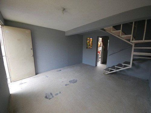 Venta De Casa En Cuatro Vientos San Jeronimo En Ixtapaluca 3 Recamaras En Privada Con Cfe /fovissste / Cfe Agenda Visita