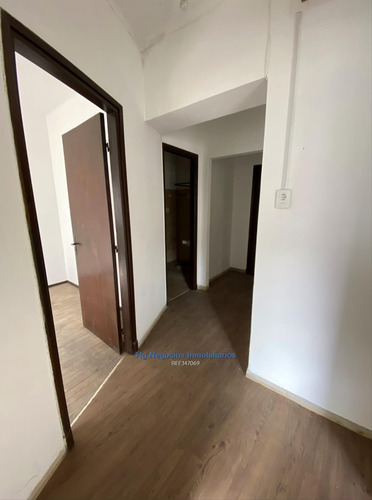 Imagen 9 de 9 de Apartamento Reciclado 2 Dormitorios, Terraza Al Frente Cw147069
