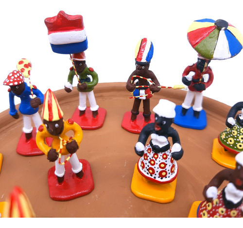 Estátua Bloco Maracatu Miniatura Escultura Cerâmica Caruaru