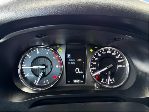 Toyota Hilux 2.8 D-4D TURBO DIESEL CD SRX 4X4 AUTOMÁTICO