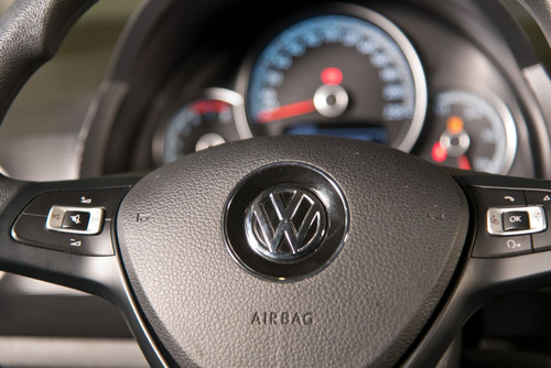 Volkswagen Up! Connect 1.0 TSI Total Flex 12V 5p