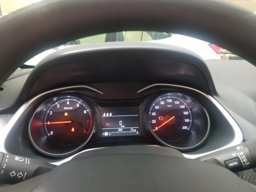 Imagen 12 de 25 de Chevrolet Onix Joy Plus Black Adjudicado Jp