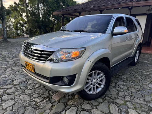 Toyota Fortuner 2.7l 4x4