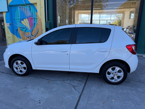 Renault Sandero 1.6 Privilege 105cv