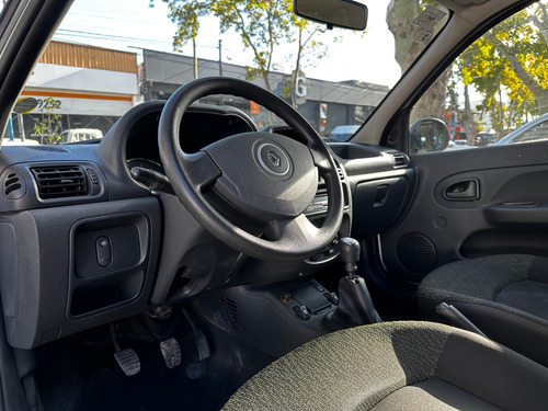 Imagen 6 de 8 de Renault Clio Mio 1.2 3ptas Expression Pack 2 Ab