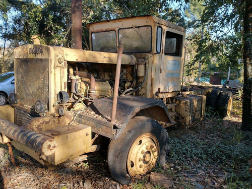 Imagem 4 de 7 de Caminhão Kenworth Dart