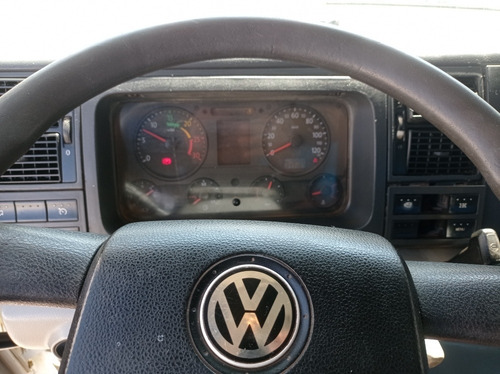 Volkswagen 31320 6x4 Basculante