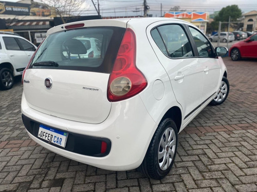 Imagem 6 de 9 de Fiat Palio 1.0 Attractive Evo Flex 2015
