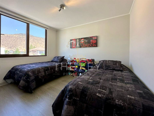 Impecable Casa En Venta 3d 3b Santa Elena