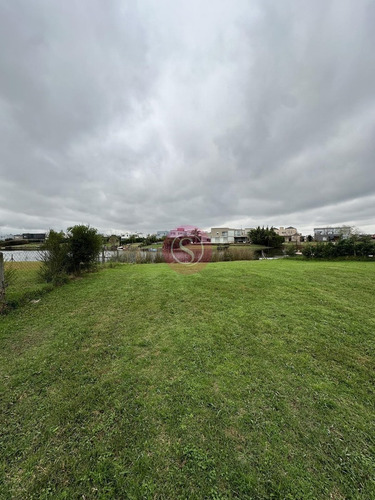 Terreno Lote En Venta En San Benito, Villanueva, Tigre