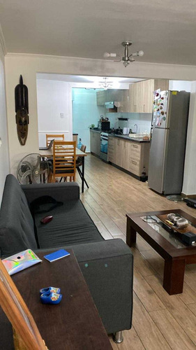 Se Vende Inmueble 8h 3b Altos Club Hípico. (83743)