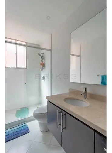 Apartamento En Venta En Chico Norte. Cod V5901