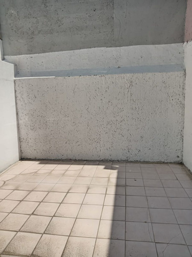 Casa Remodelada En Condominio En Venta En Circuito Pintores, Cd. Satélite!!