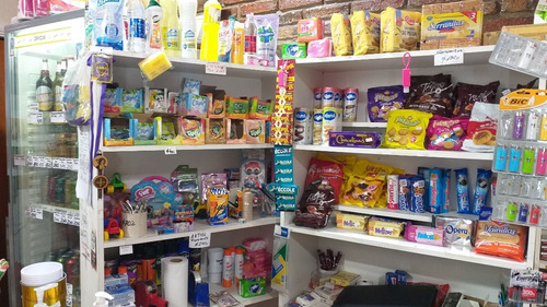 Imagen 5 de 12 de Maxikiosco Almacen Parque Chacabuco Vende L & L Group