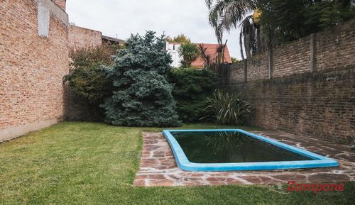 Venta De Casa Multifamiliarconstruida S/ Lote Propio De 454 M2, Ideal P/2 Familias -el Palomar