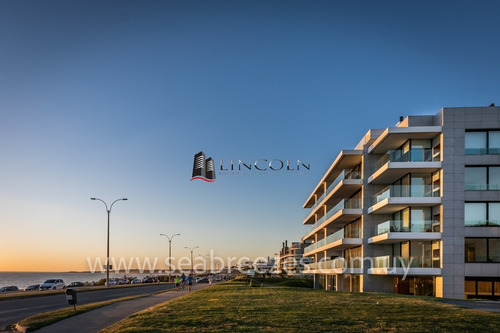 Imagen 2 de 30 de Oportunidad !!! Sea Breezes - Venta - Mansa - Punta Del Este - 3 Dormitorios - Piscina- Ref: 284