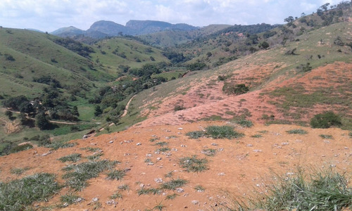 Imagem 9 de 14 de Chácaras Semi-plana Com Clima De Montanha
