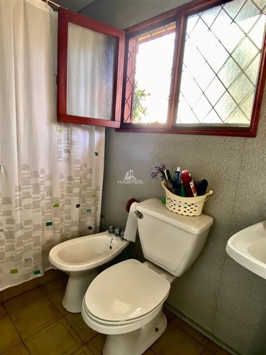 Imagen 18 de 28 de Dos Casas En Gran Sitio De 674m2 Venta De 7 Dorm. En Pucón