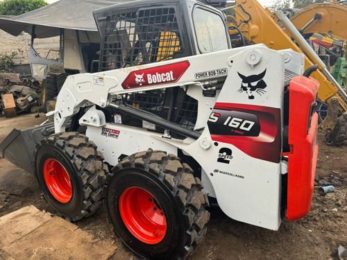Minicargador Bobcat S160 Año 2006