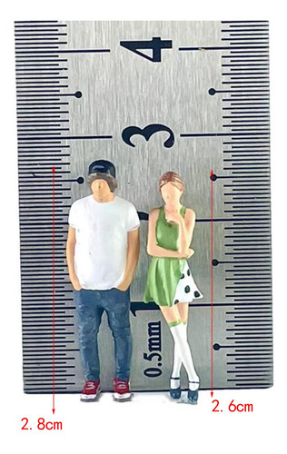 Figuras De Mujer Y Hombre A Escala 1:64, Diseño De Figuras