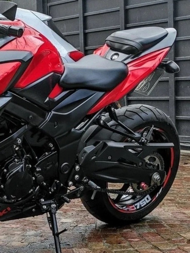 Suzuki Gsx-s 750
